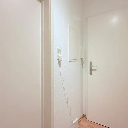 Komfortables Dachgeschoss-apartment In Ideal Fuer Monteure Apartment